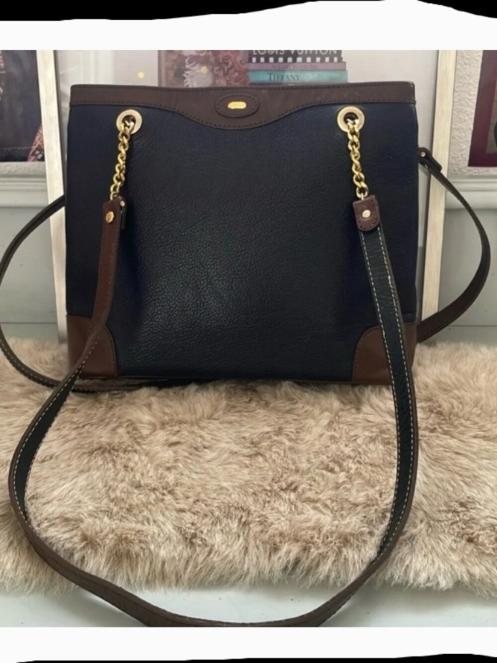 Bally Vintage Leather Shoulder Bag • Black • Classic Structured Silhouette • EUC
